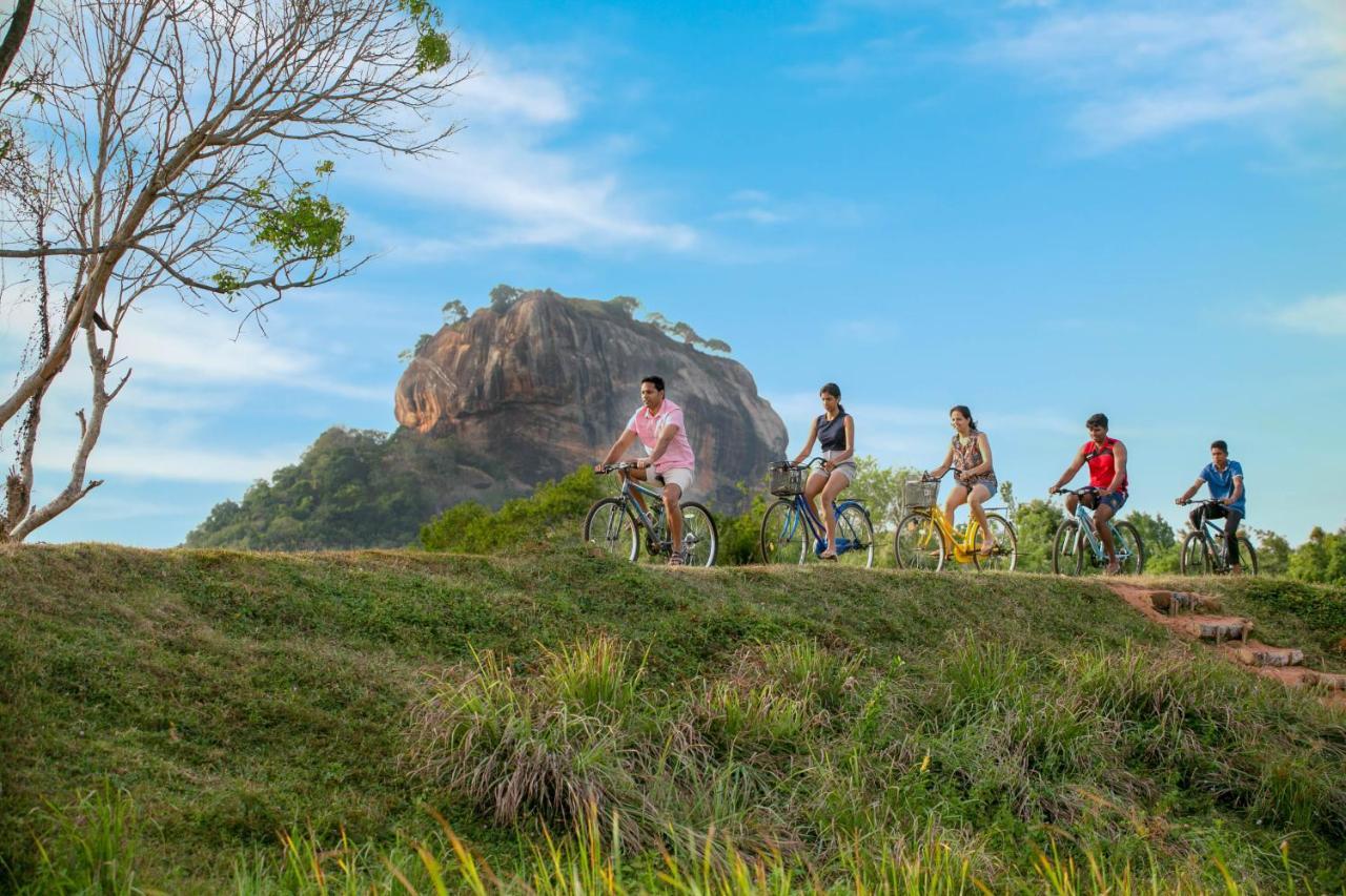 Sigiriya King'S Resort Luaran gambar